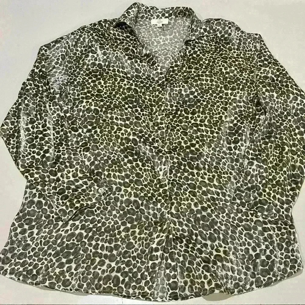 Entro Leopard Print Shimmer Long Sleeve Button Down Size XL